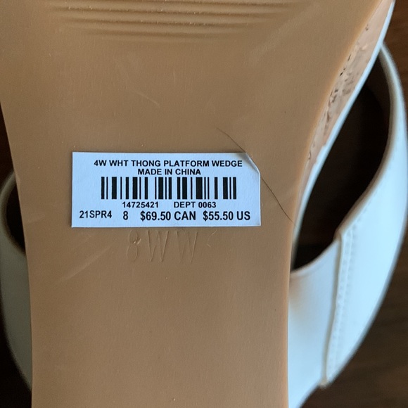 😘💕🌟HP🌟💕🥰Torrid wedge sandal - Picture 4 of 4